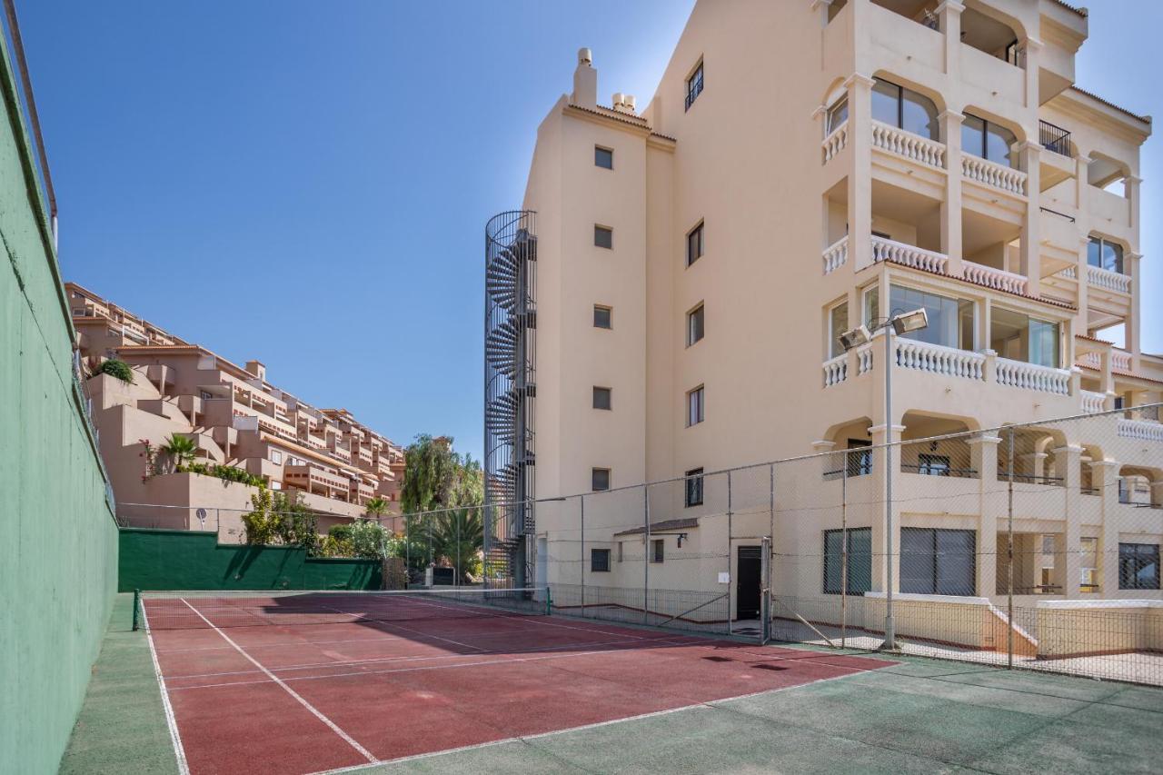 Castle Harbour Phoebe'S Flat Los Cristianos By Lovetenerife Exterior foto